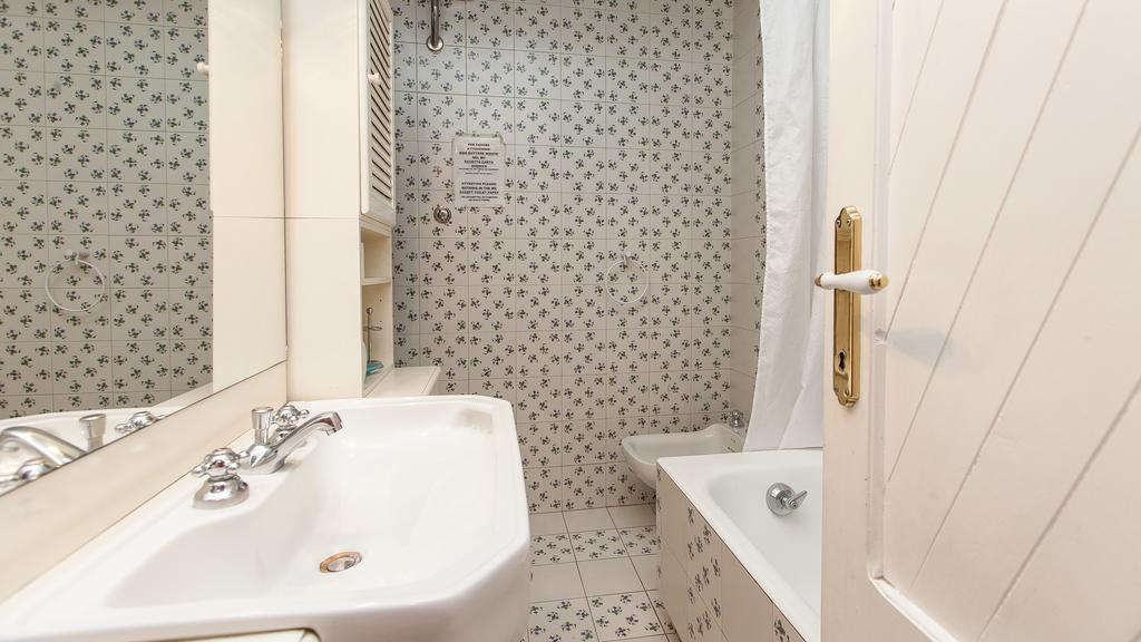 Fiammetta Apartment Рим Екстериор снимка